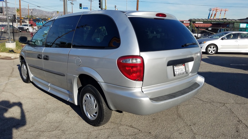 used-cars-2003-dodge-mobility-van